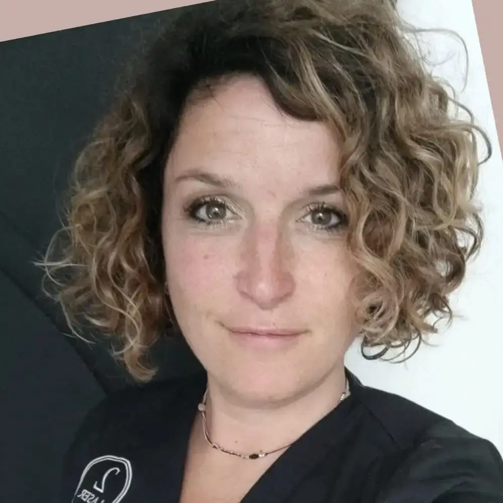 fanny B., Infirmière experte laseriste chez Laser 26