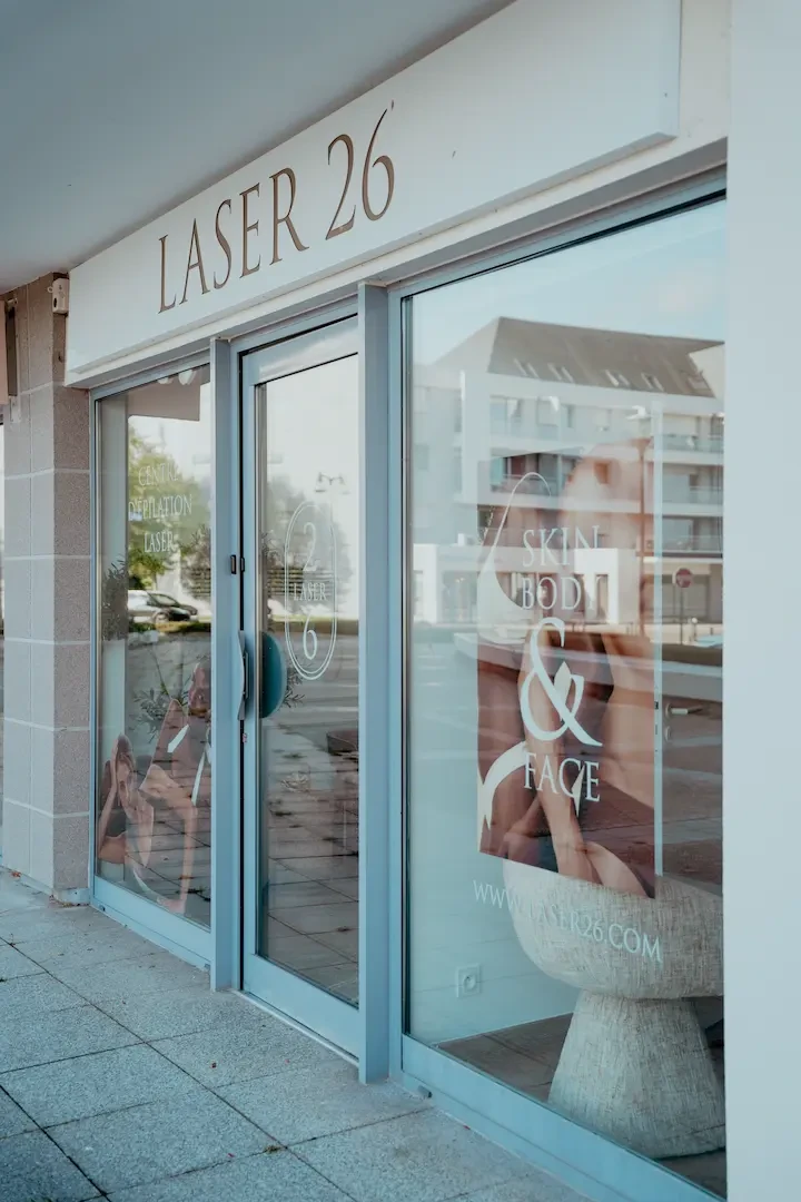 Devanture du centre Laser 26 - Cesson-Sévigné